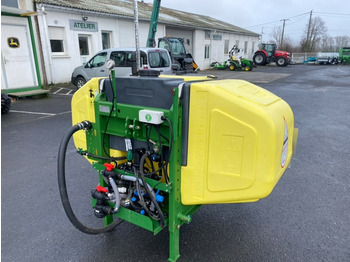 Traktorilt tõusev pritsija PULVEJUST ECO 1500 LITRES: pilt 4 Traktorilt tõusev pritsija PULVEJUST ECO 1500 LITRES: pilt 4