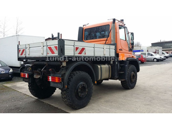 Kallurauto UNIMOG U300