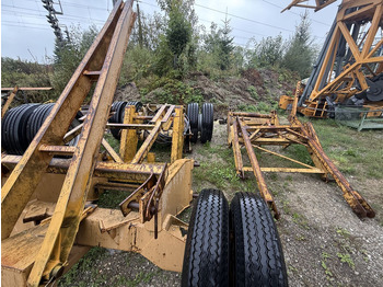 Isepaigalduv kraana POTAIN