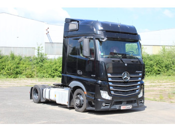 Sadulveok MERCEDES-BENZ Actros 1848