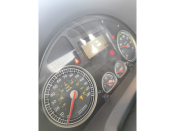 Madelveok/ Platvormveok IVECO EUROCARGO 75E18: pilt 5