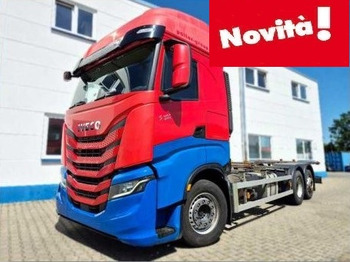 Kabiinišassiiga veoauto IVECO S-WAY