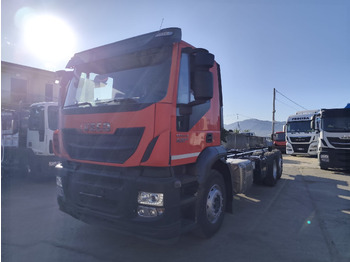 Madelveok/ Platvormveok IVECO Stralis