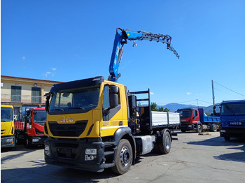 Kraanaga veoauto IVECO Stralis