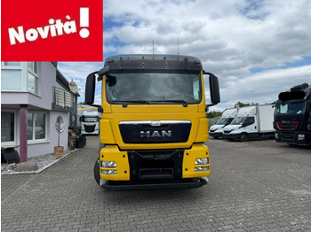 Kabiinišassiiga veoauto MAN TGS 35.440