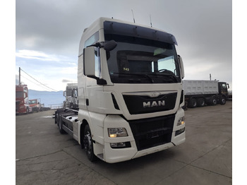 Madelveok/ Platvormveok MAN TGX 26.440