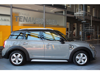 Auto MINI Cooper D Countryman Pepper Navi Klimaaut. PDC: pilt 3