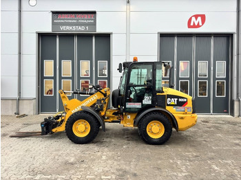 Rataslaadur CATERPILLAR 906M