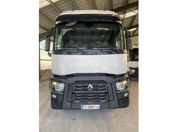 Sadulveok RENAULT T 460