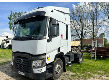 Sadulveok RENAULT T 460