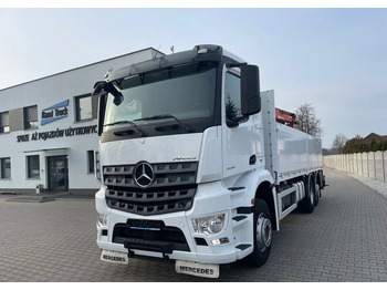 Madelveok/ Platvormveok MERCEDES-BENZ Arocs 2545