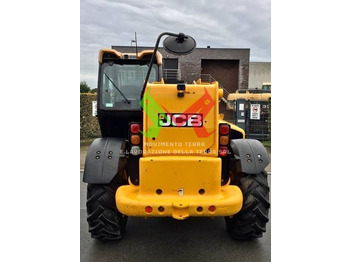 Teleskooplaadur JCB