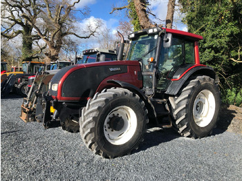 Traktor VALTRA T171