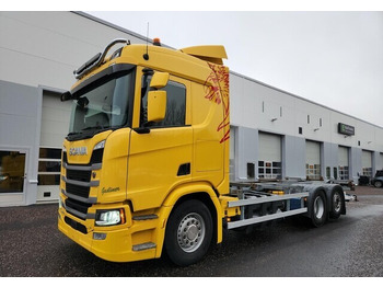 Konteinerveduk/ Tõstukiga veoauto SCANIA R 410