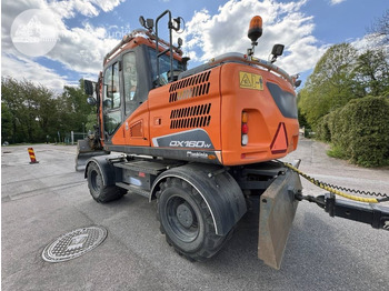 Ratastel ekskavaator Doosan DX 160 W: pilt 2