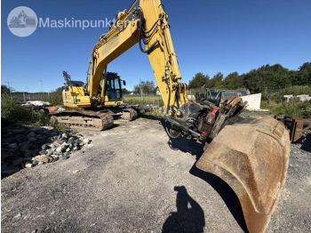 Lintekskavaator KOMATSU PC210LC-11
