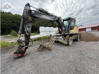 Ratastel ekskavaator VOLVO EW140C
