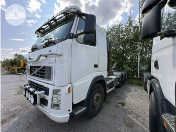 Konteinerveduk/ Tõstukiga veoauto VOLVO FH12 460