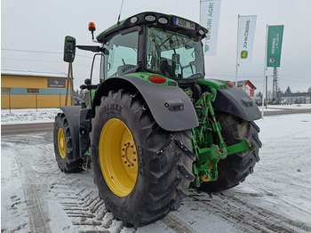 Traktor John Deere 6215R: pilt 5