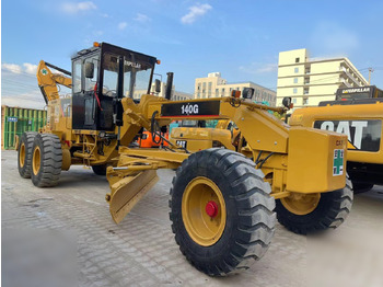 Teehöövel CATERPILLAR 140G