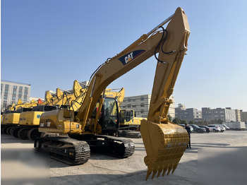 Lintekskavaator CATERPILLAR 320CL: pilt 2