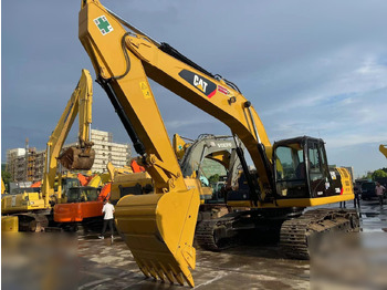 Lintekskavaator CATERPILLAR 330D: pilt 2