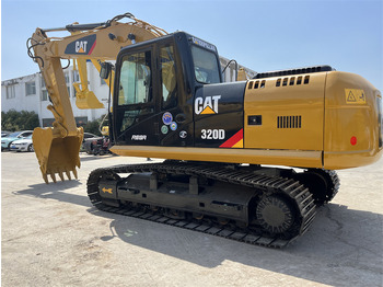 Ekskavaator CATERPILLAR 320D