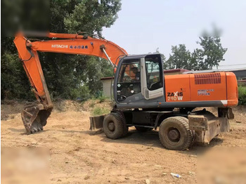 Ratastel ekskavaator HITACHI ZX210W