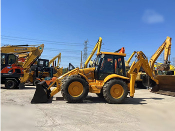 Ekskavaator-laadur JCB 4CX