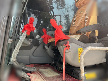 Lintekskavaator VOLVO EC140DL: pilt 3