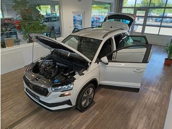 Maastur Skoda Karoq Style 1,5TSI DSG*AHK-VORBER*NAVI*LED*R-KAM: pilt 2