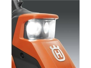 Muruniiduk Husqvarna R 216T AWD inkl. 103 cm klippebord: pilt 5