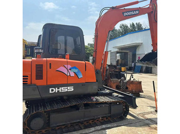 Ekskavaator DOOSAN DH55