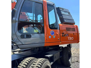 Ekskavaator HITACHI ZX130W