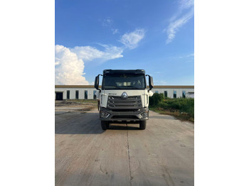 Kallurauto SINOTRUK HOWO