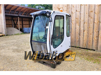 Kabiin LIEBHERR