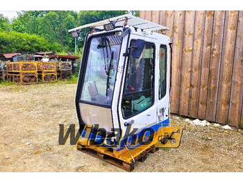 Kabiin LIEBHERR