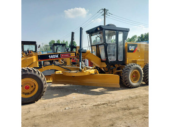 Teehöövel CATERPILLAR 140H