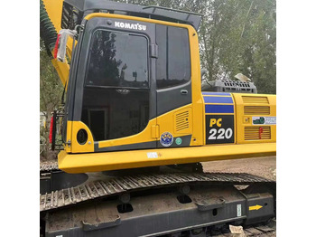 Lintekskavaator KOMATSU PC220-8