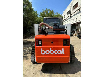 Kompaktlaadur Used Heavy Construction Equipment Crawler bobcat T864 Second Hand Smaller Skid Steers Used Machine for Sale: pilt 3