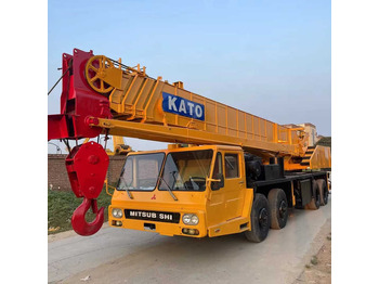 Autokraana KATO