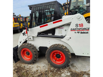 Kompaktlaadur BOBCAT S16