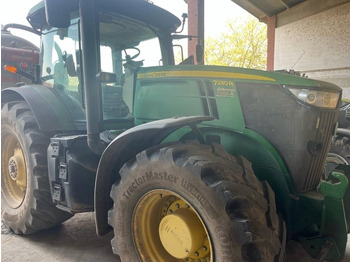 Traktor JOHN DEERE 7230R