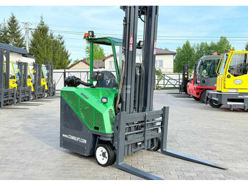 4-suunaline lükandmastiga tõstuk Combilift C3000CB / LPG / TRIPLEX – 6500MM / FREE LIFT / FORK POSITIONER / SIDE SHIFT / EXCELLENT CONDITION: pilt 5