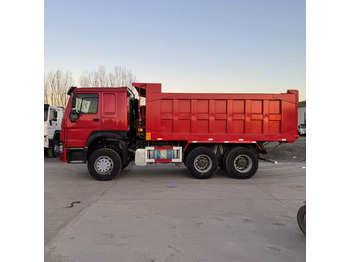 Kallurauto SINOTRUK HOWO