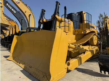 Buldooser CATERPILLAR