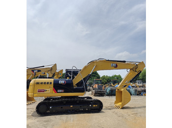 Ehitusmasinad CATERPILLAR 320D2