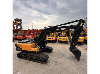 Ekskavaator HYUNDAI