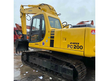 Lintekskavaator KOMATSU PC200-6