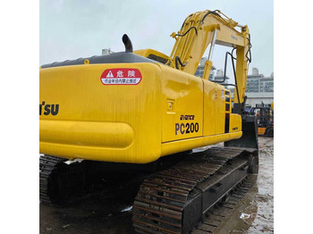 Lintekskavaator KOMATSU PC220-6